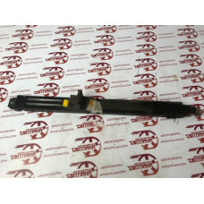 Кронштейн радіатора правий Kia Sorento 2002-2009 253173E000